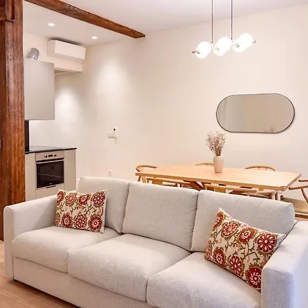 Apartment Center- San Marcial